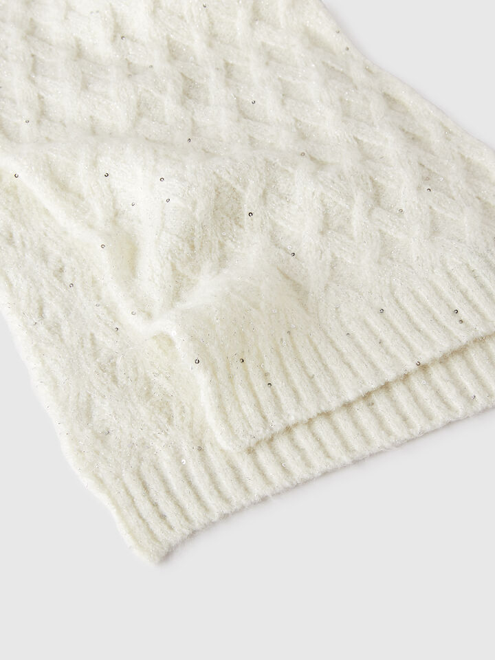 SCARF Junior Girl image number 3